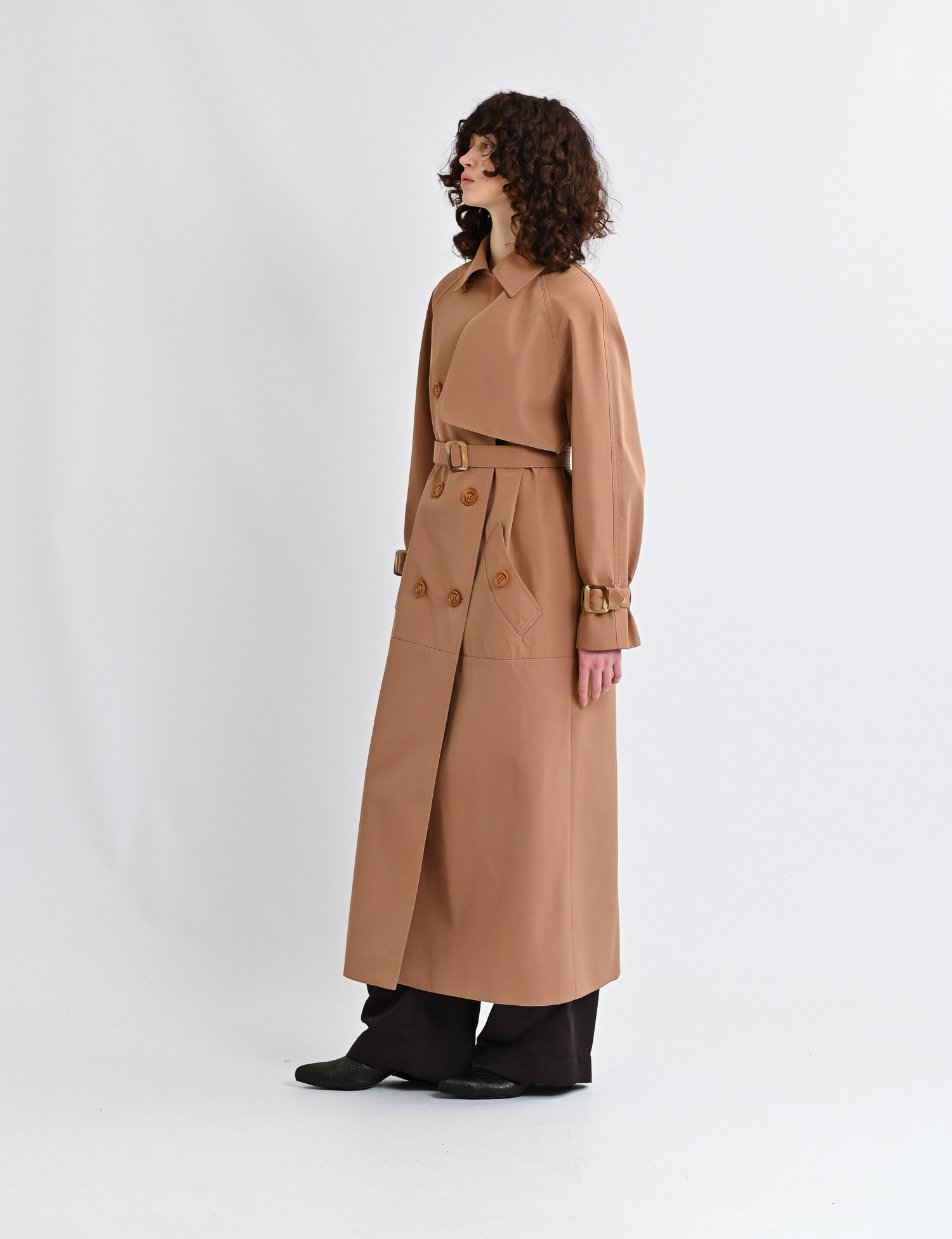 Картинка Плащ бежевий